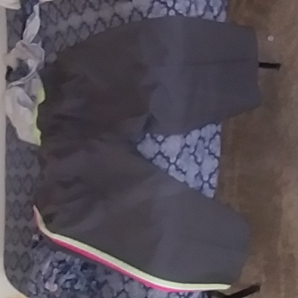 Pants - Picture 2 of 3